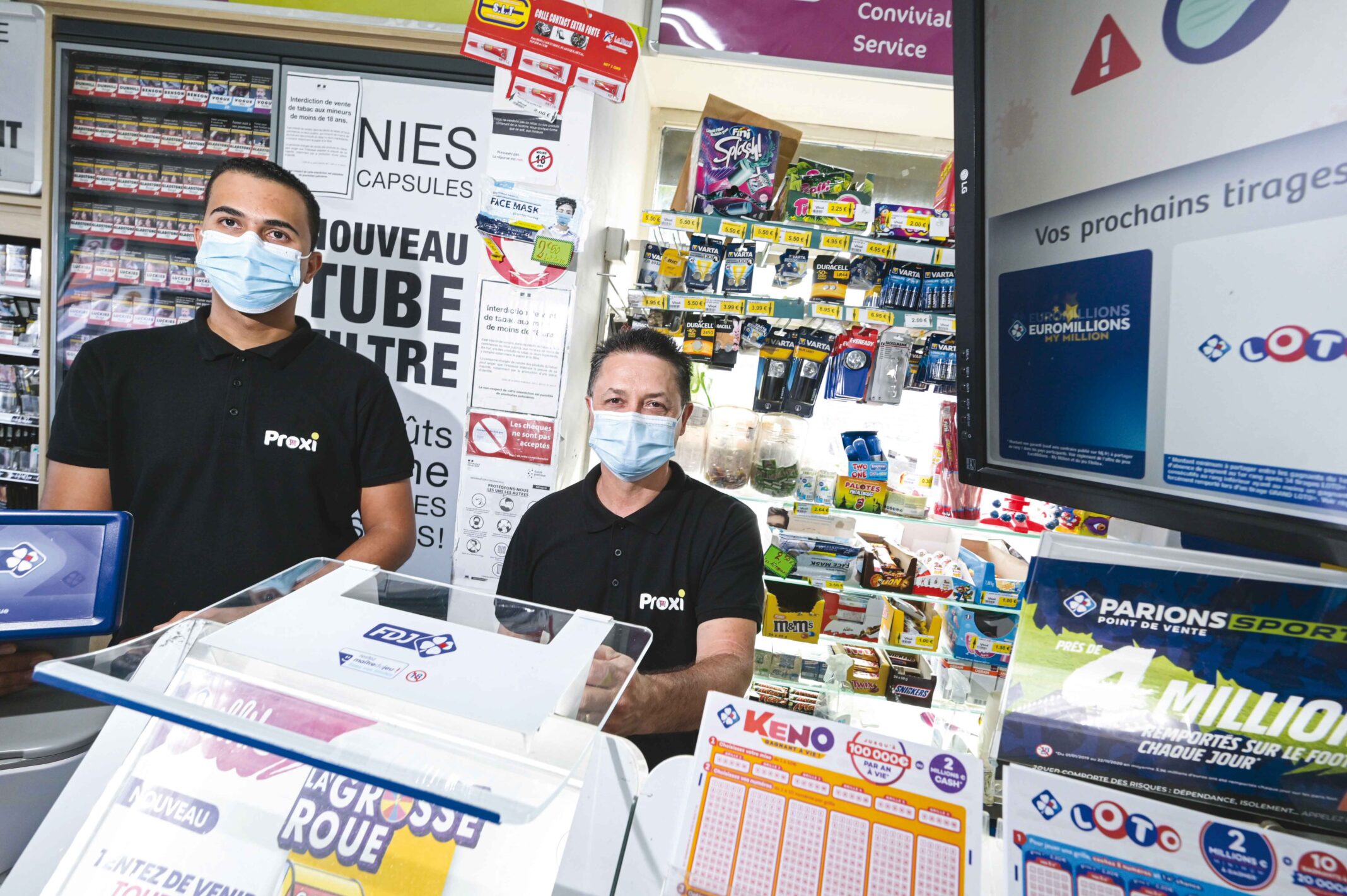 BIENVENUE AU PROXI DE L’ETANGSALÉ LES HAUTS Leader Réunion