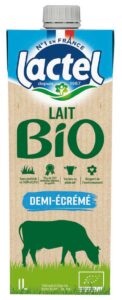 C'est quoi cette « nouvelle » bouteille de lait Lactel® Bio & Engagé ? - La  veille des innovations alimentaires