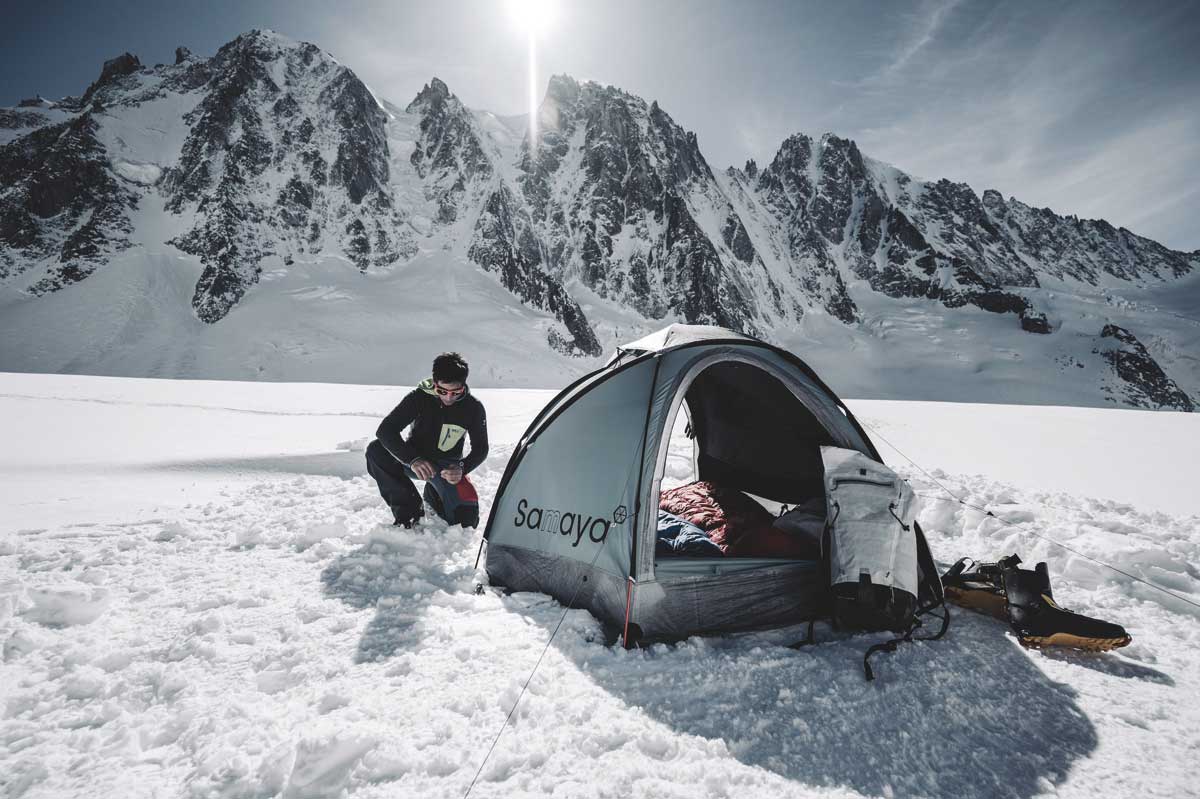 Montagne : ein einwandiges Zelt fr drei Personen - Tagungsleiter